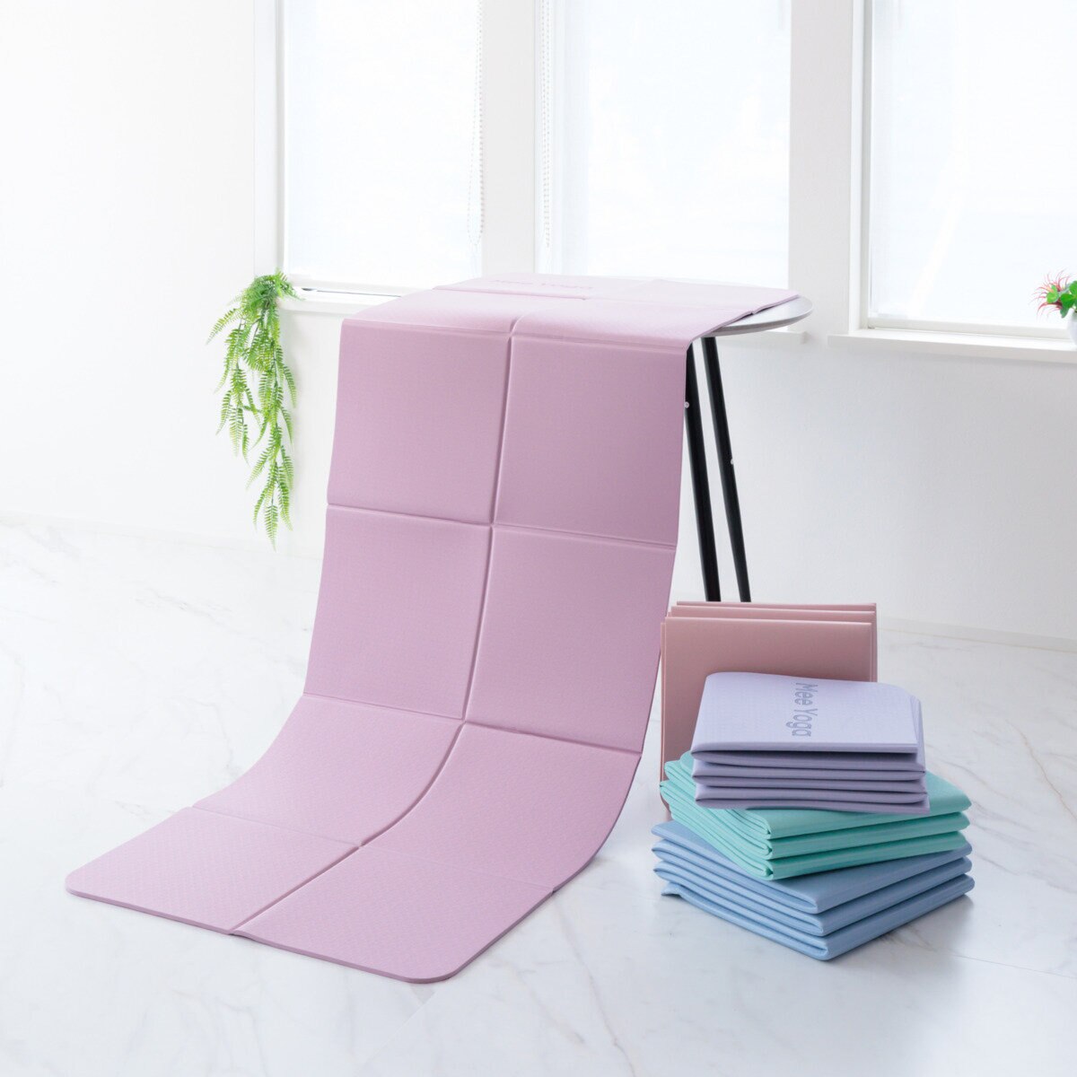 Mee Yoga 折り畳みヨガマット 8mm TPE ペールピンク | Costco Japan