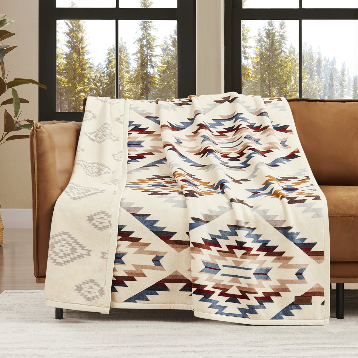 ペンドルトン 大判ひざ掛け リバーシブル 127cm x 177cm クリスタル