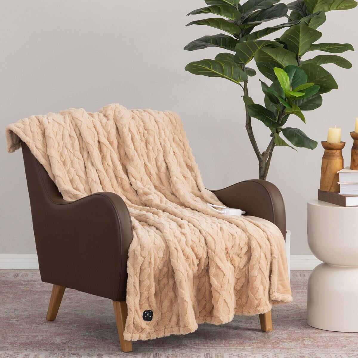 BERKSHIRE BLANKET 電気大判ひざ掛け 127cm x 152cm ベージュ | Costco