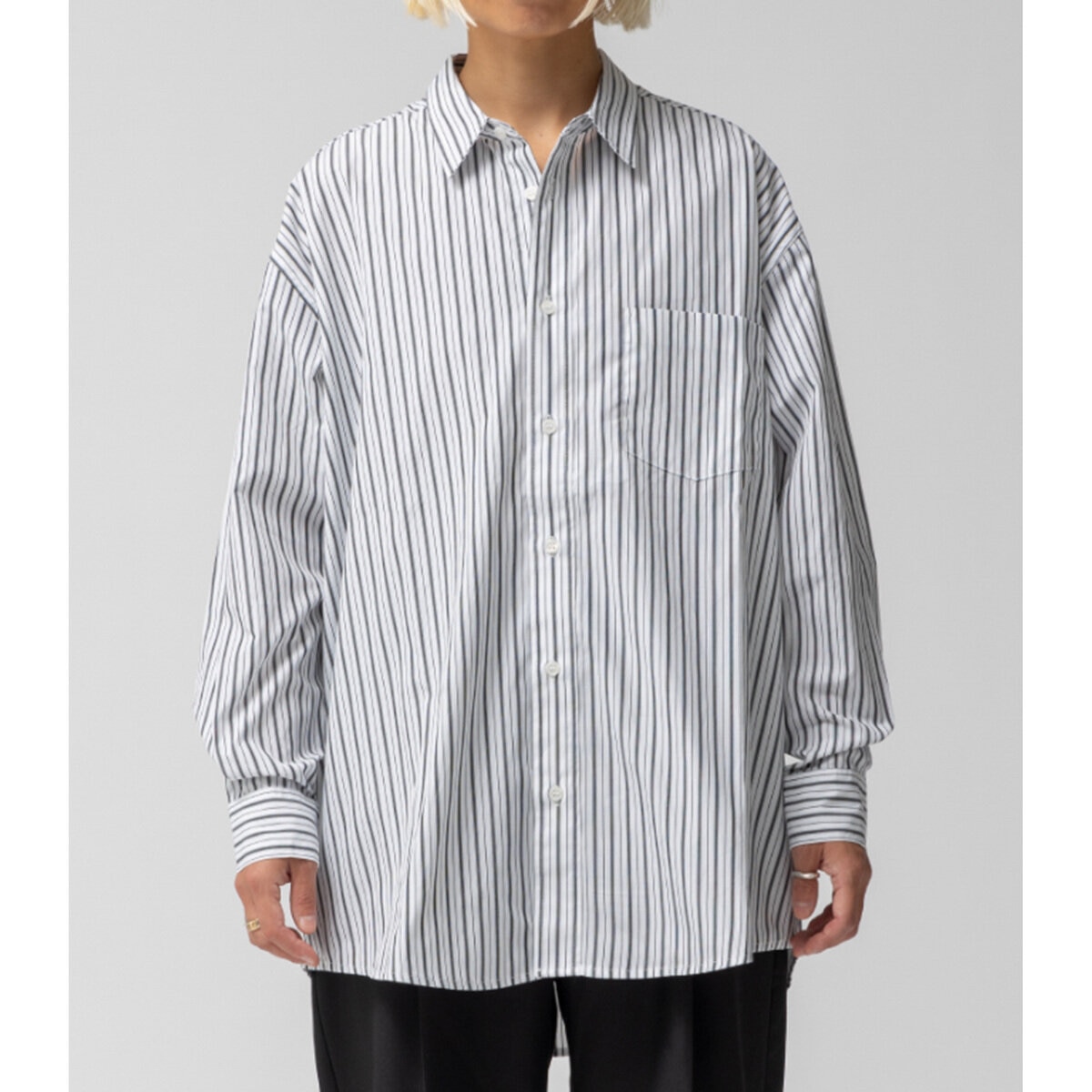 ビームスデザイン レディース ストライプシャツ オフ×チャコール L