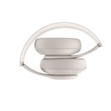 Beats Studio Pro サンドストーン