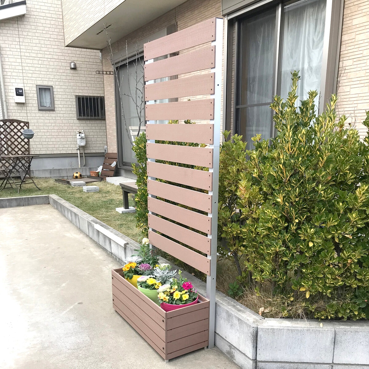 旭興進 スタイリッシュフェンス 1480 フラット分割型 with プランター (143 x 80 cm)