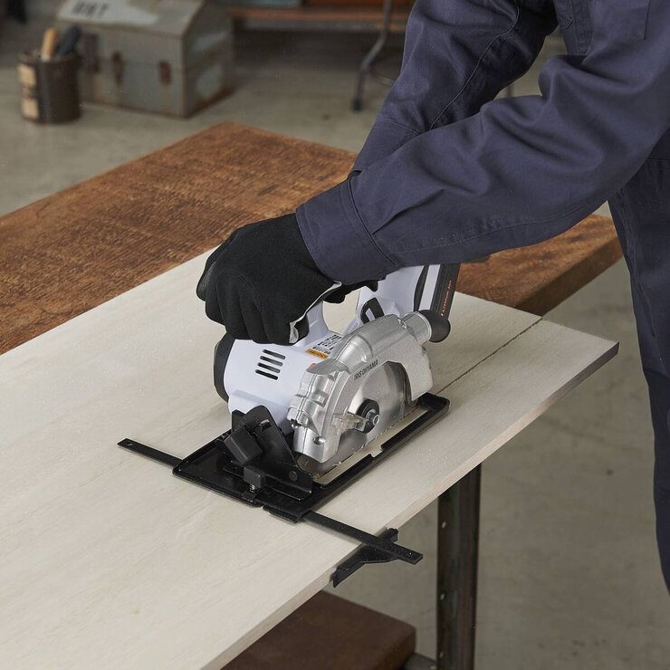 アイリスオーヤマ 充電式丸のこ ホワイト 18V JSC140