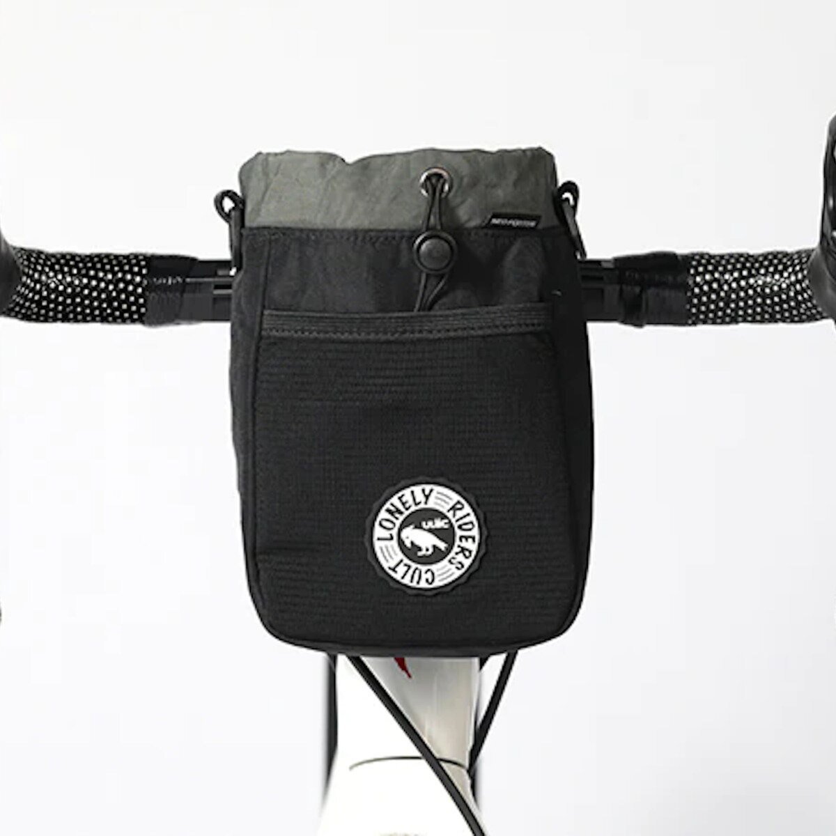 C-HOLD+ (2.2L) ブラック/グレイ