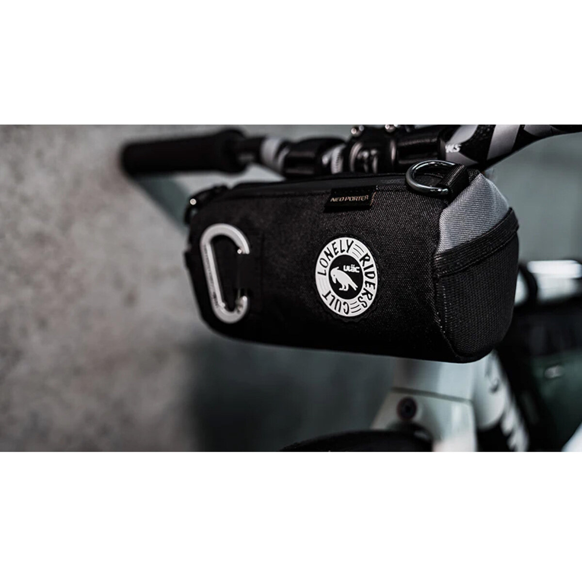 COURSIER クーリエ スプリント ハンドルバーバッグ (1.5L) ブラック/グレー COURSIER クーリエ スプリント ハンドルバーバッグ (1.5L) ブラック/グレー