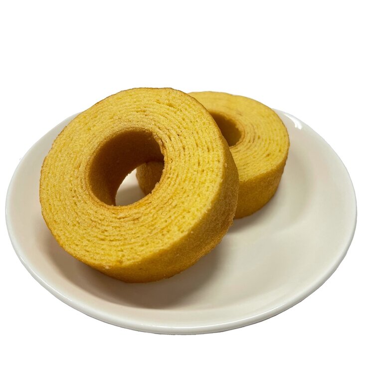 千年屋 しっとりなめらかおとなのばうむ。16個入り
