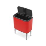 ブラバンシア Boタッチビン 36L   タッチ式ごみ箱(脚つき)  パッションレッド  315749