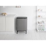 ブラバンシア BoタッチビンHi 2x30L   タッチ式ごみ箱 2分別(脚つき)  ミネラルコンクリートグレー  130663