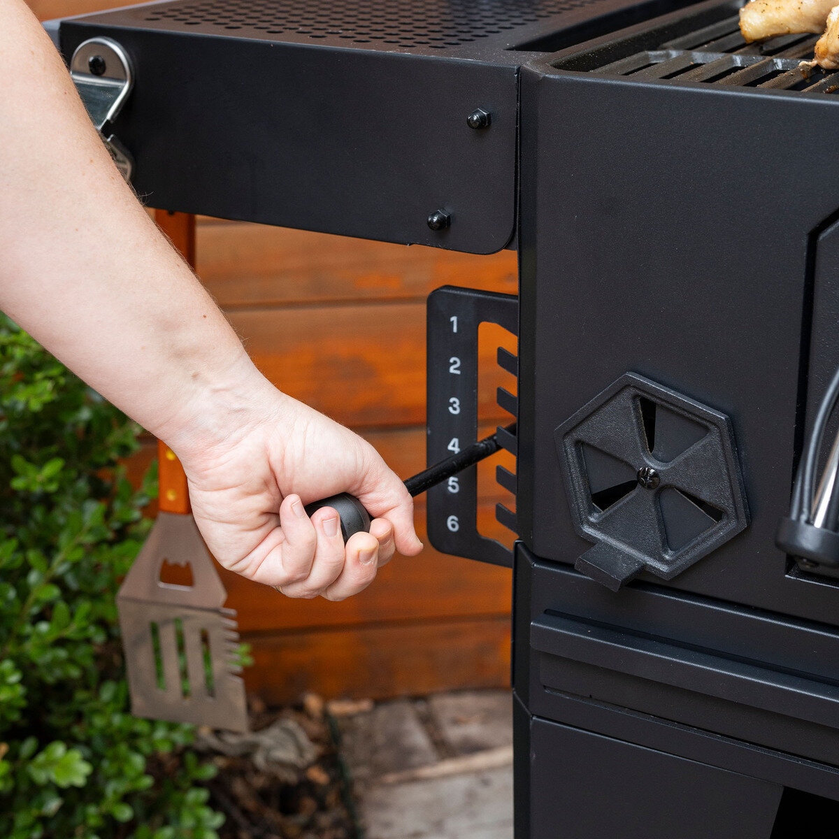 Masterbuilt 36インチ チャコール ワゴン BBQ グリル