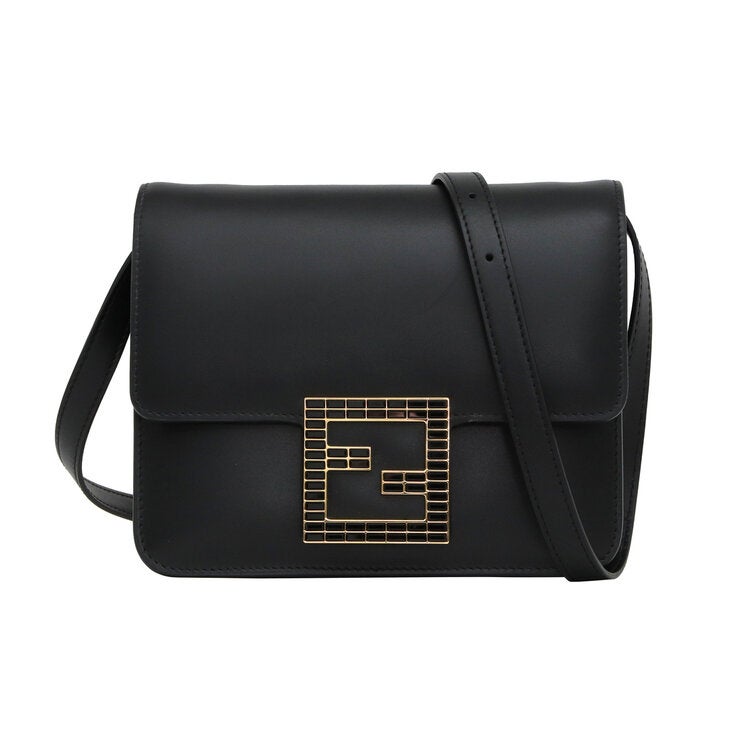 フェンディ FAB ショルダーバッグ ブラック フェンディ FAB ショルダーバッグ ブラック