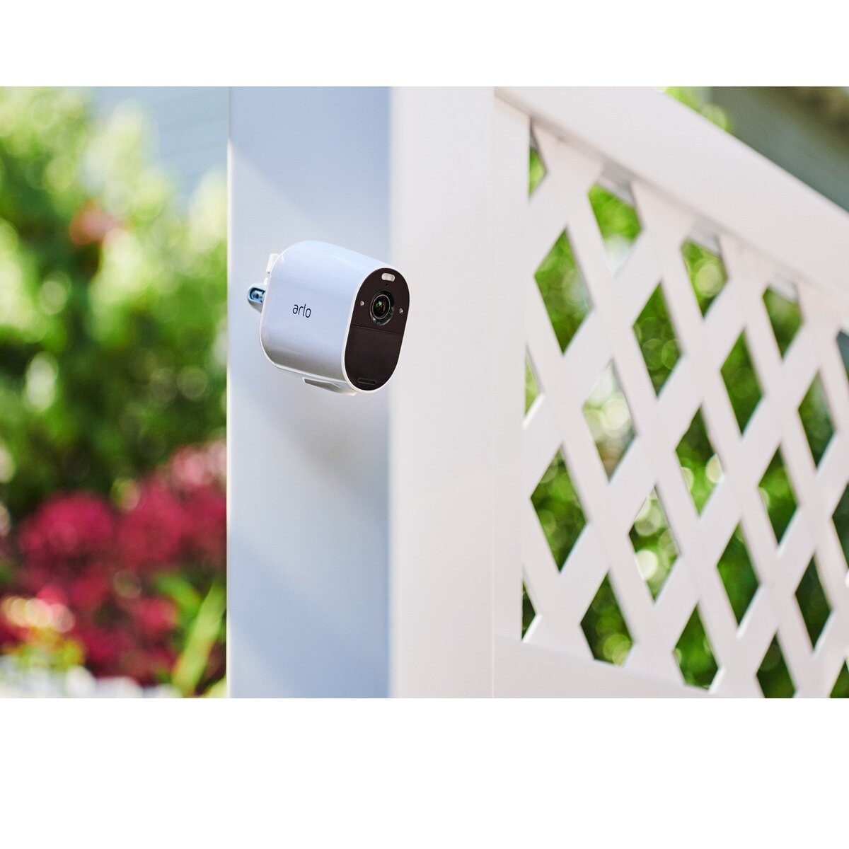 Arlo Essential スポットライトワイヤレスセキュリティカメラ 2台 1080P Wi-Fi