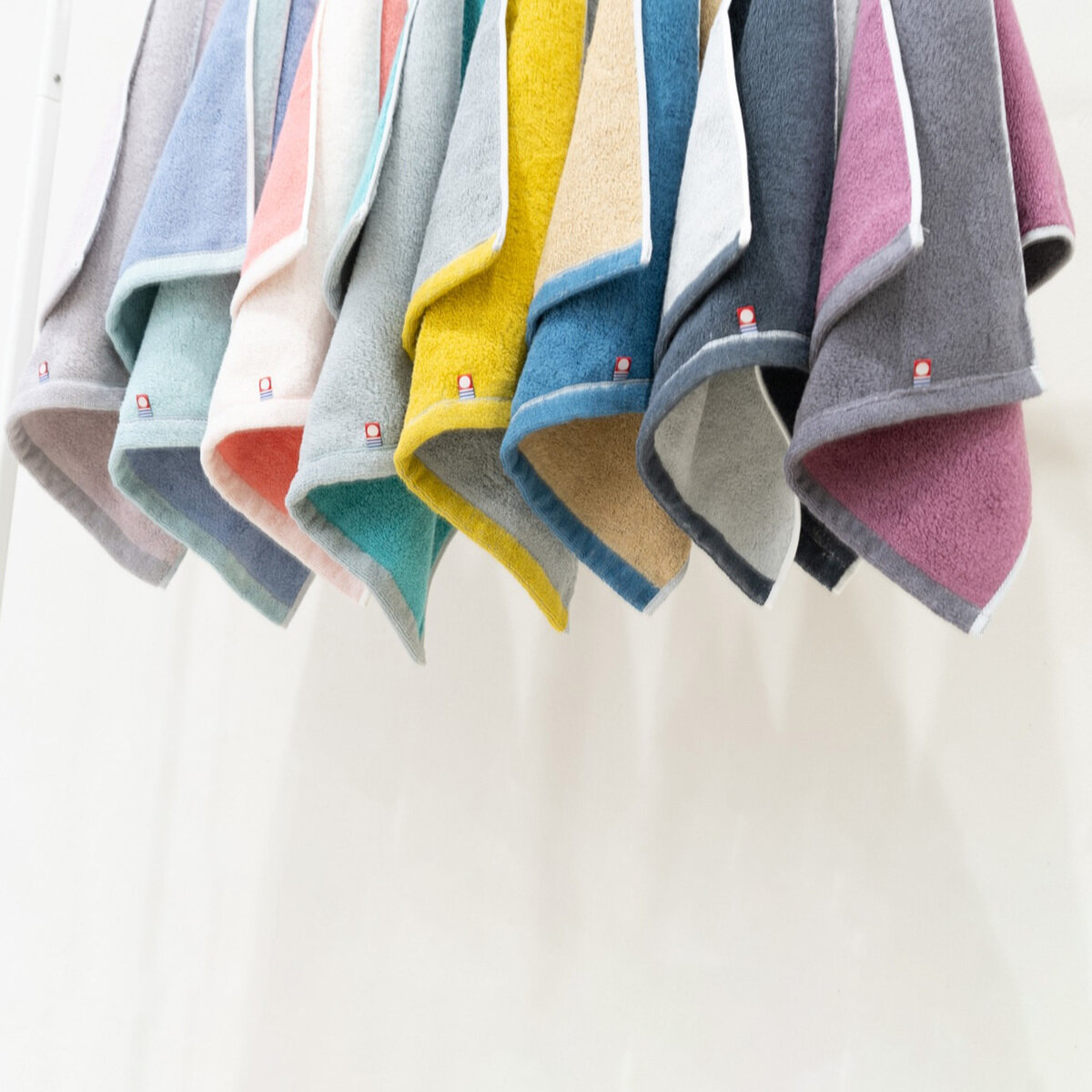 DAIRY PRAIRIE リバーシブル バスタオル 70cm x 130cm 1枚組