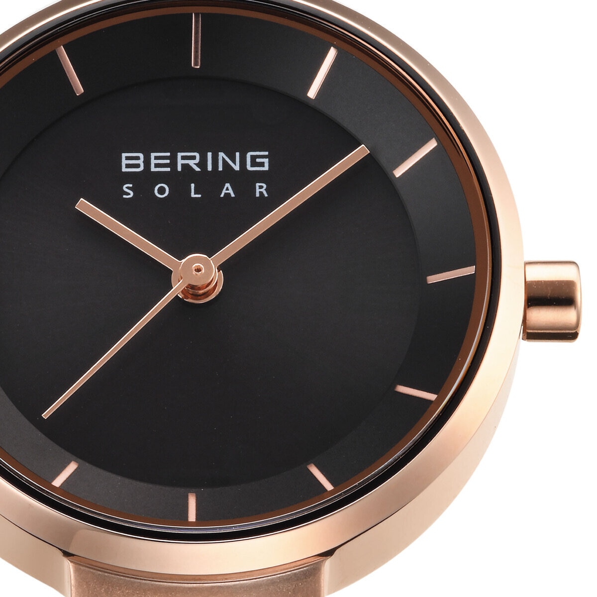 BERING WATCH スカンジナヴィアンソーラー 14627-166