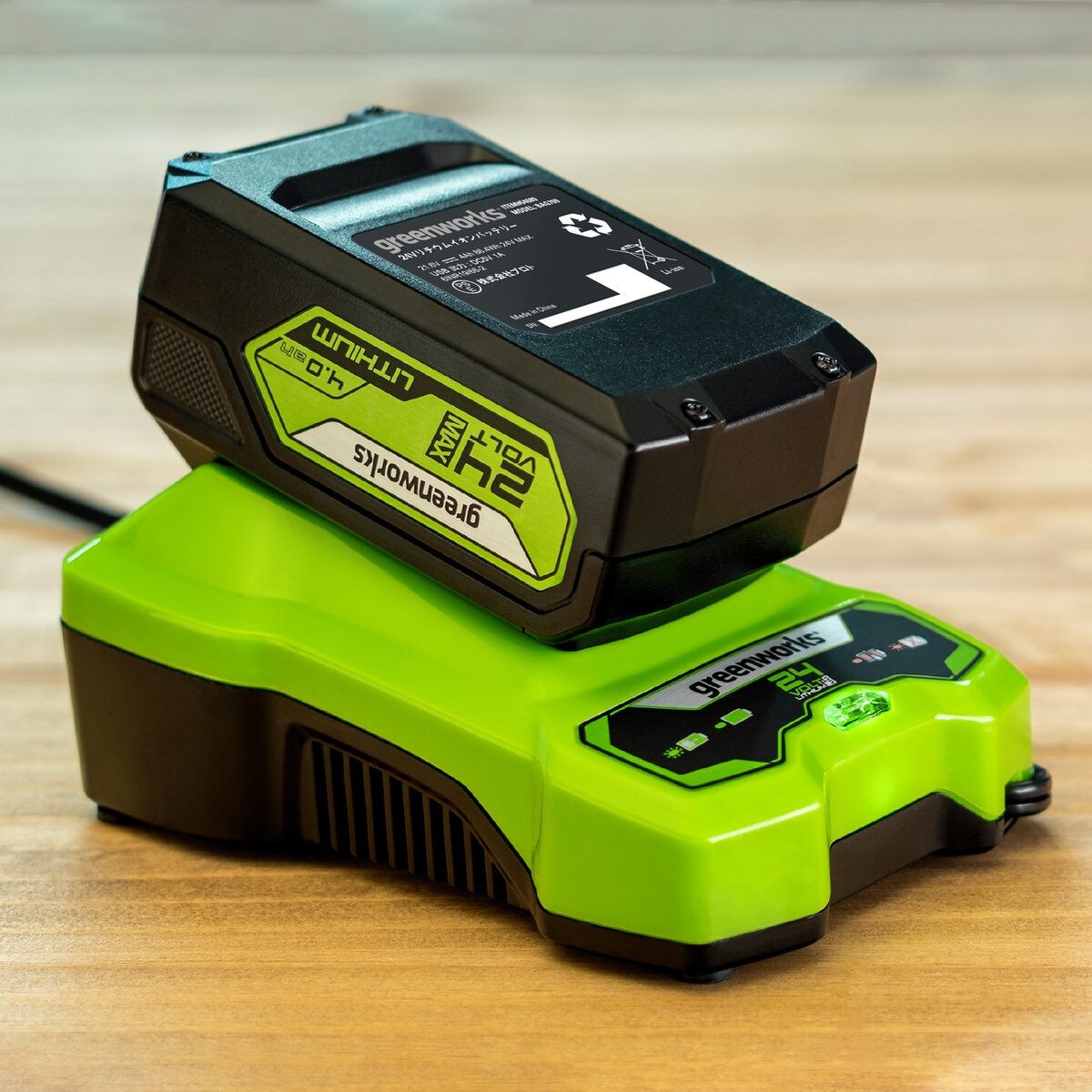 Greenworks 24V 4Ah BAG709 電動工具用バッテリー【専用チャージャー別売】