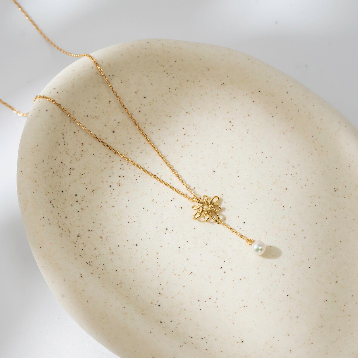 あこやパールペンダント 4mm 18K イエローゴールド