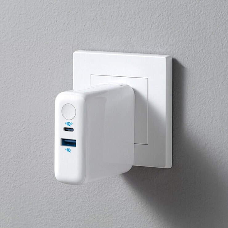 Anker(アンカー)モバイルバッテリー搭載USB急速充電器 PowerCore III Fusion 5000 USB-C & USB-Cケーブル (1.8m)付属 Anker(アンカー)モバイルバッテリー搭載USB急速充電器 PowerCore III Fusion 5000 USB-C & USB-Cケーブル (1.8m)付属