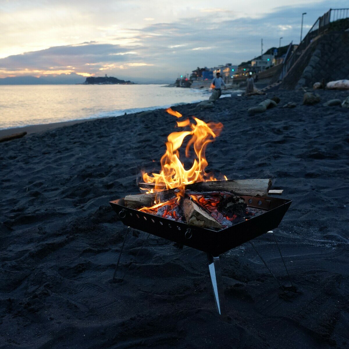 鎌倉天幕 薪ストーブ 焚火台 FIRE PIT-40 KTM-FP40 二次燃焼 一台三役