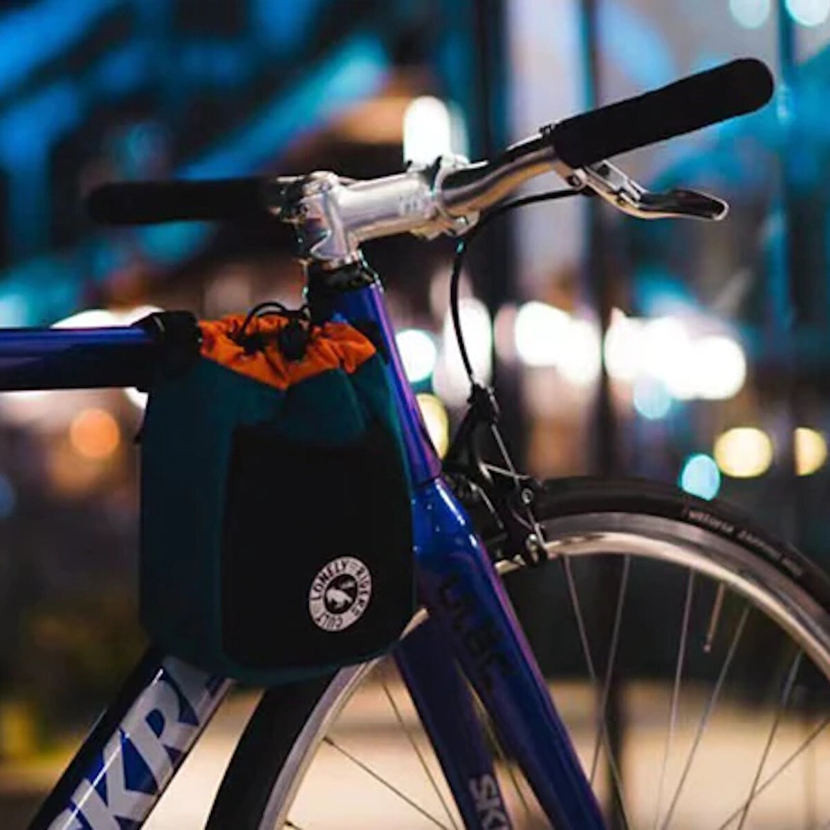 C-HOLD+ (2.2L) ネイビー/オレンジ