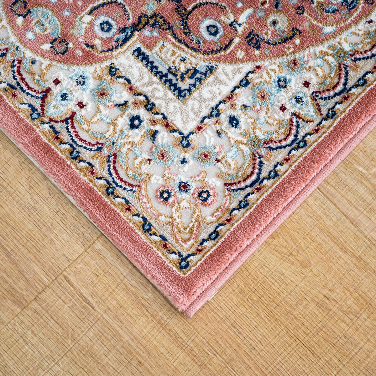 ウィルトン織りマット ロザリオ 70 x 120cm ローズ