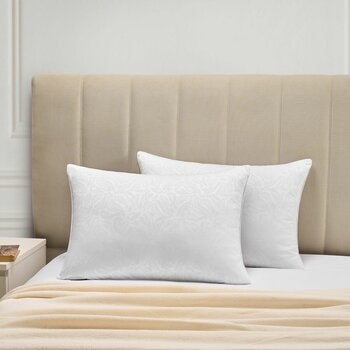 Hotel Grand 羽毛のようなポリエステル枕 2個セット Hotel Grand 羽毛のようなポリエステル枕 2個セット