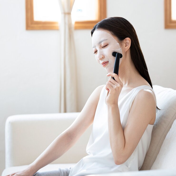 ニップラックス EMS&LED アイケア リファインアイ NP-RF24BK