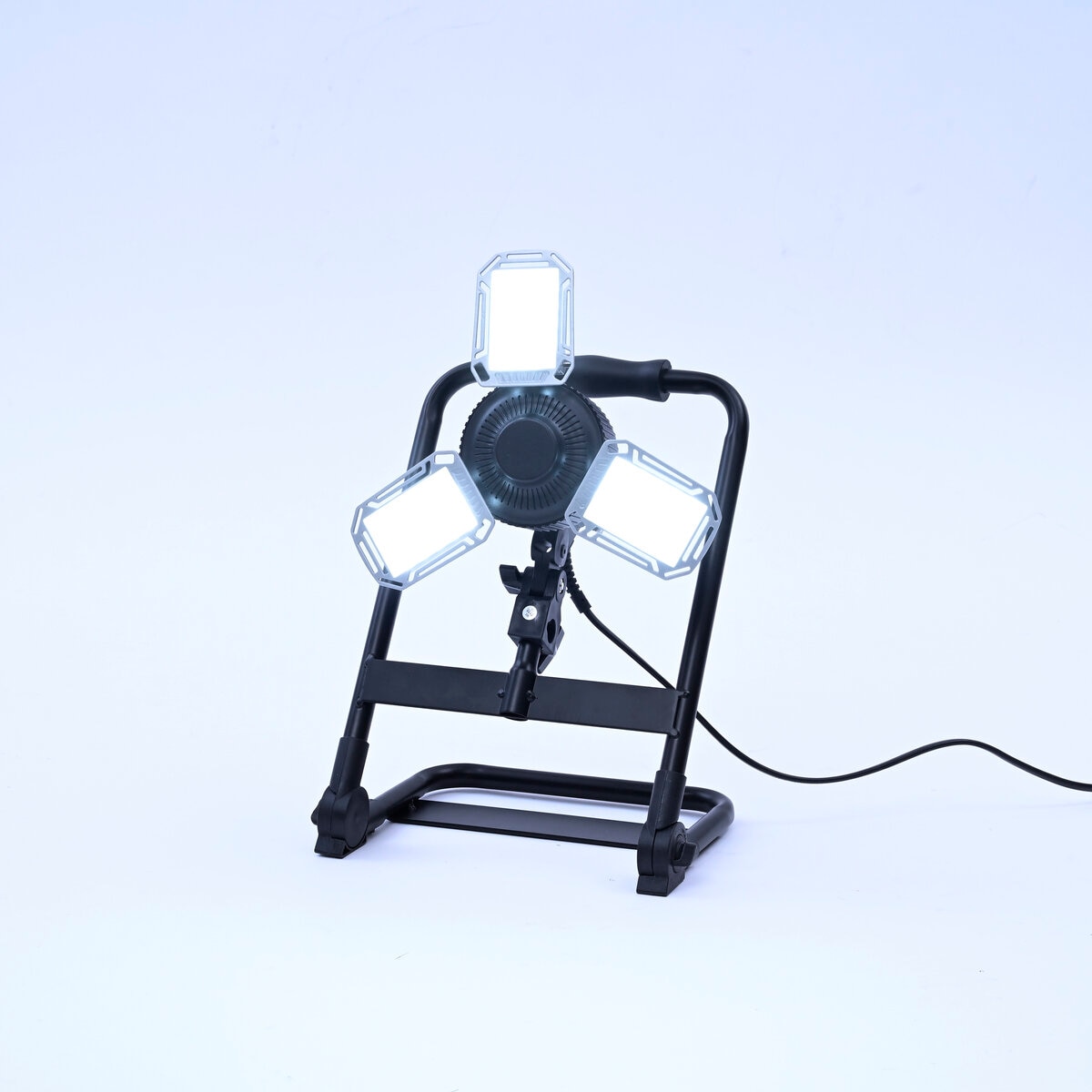 YAMAZEN 3灯LEDガレージライト/ポータブルスタンドセットGL3-0500PLS-E26SET