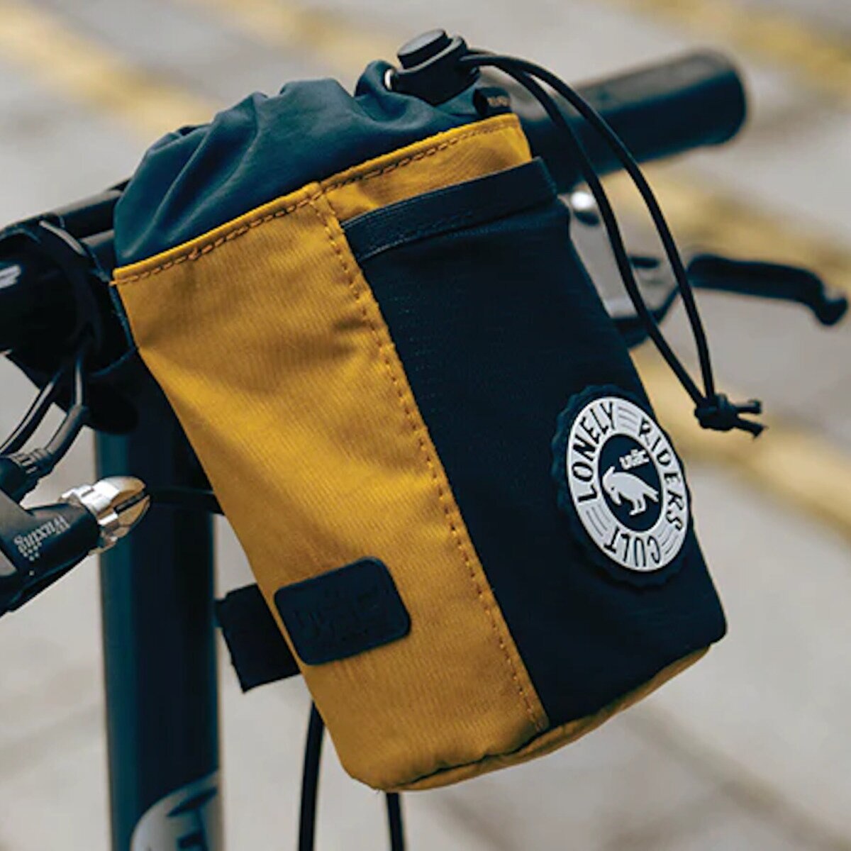 C-HOLD (1.0L) バンブルビー