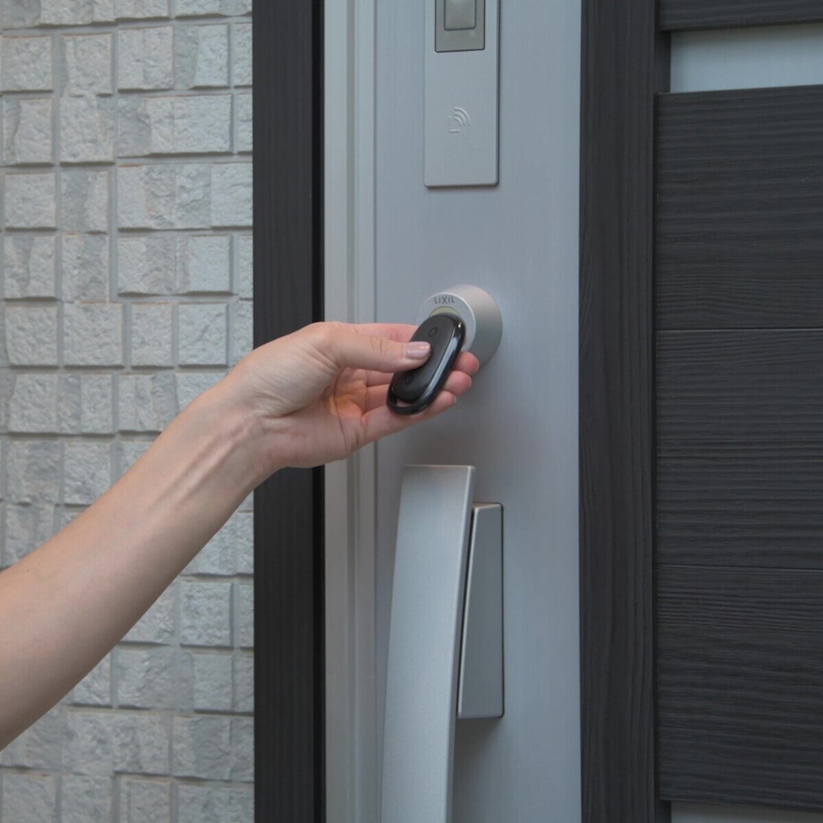 セリュールアミュレット らくらく電子錠黒テンキー、ワンタッチボタン付属