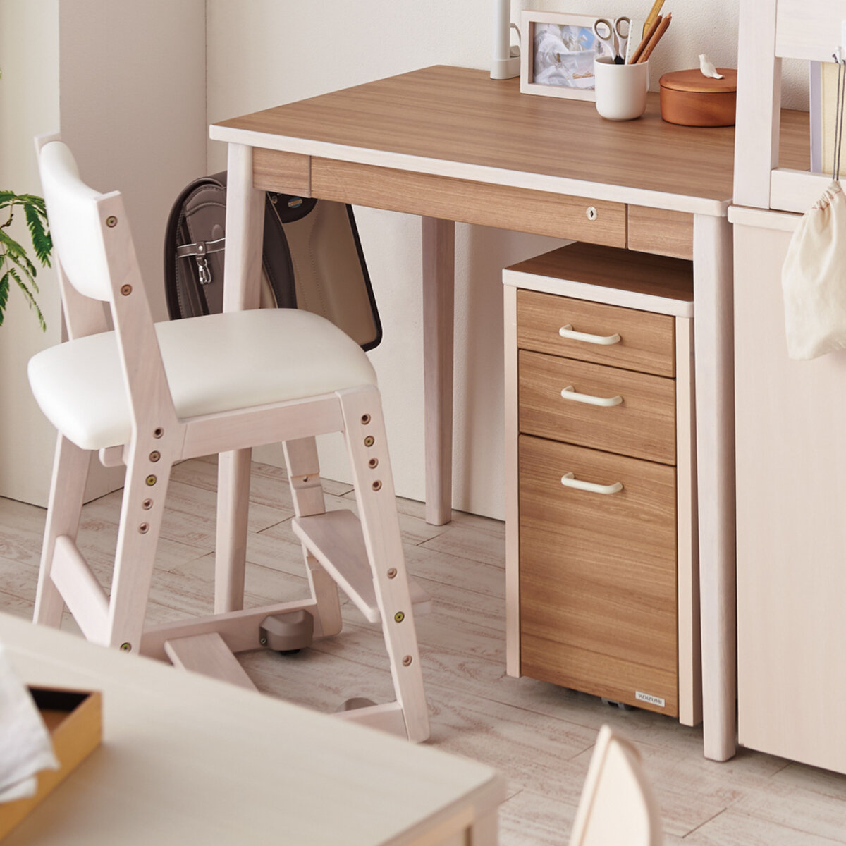 【まとめ買い2割引します】【美品】【コイズミ】ルトラ　スリムワゴン Rutra. ルトラスリムワゴンSDW-724/SDW-734 | コイズミオンラインショップ