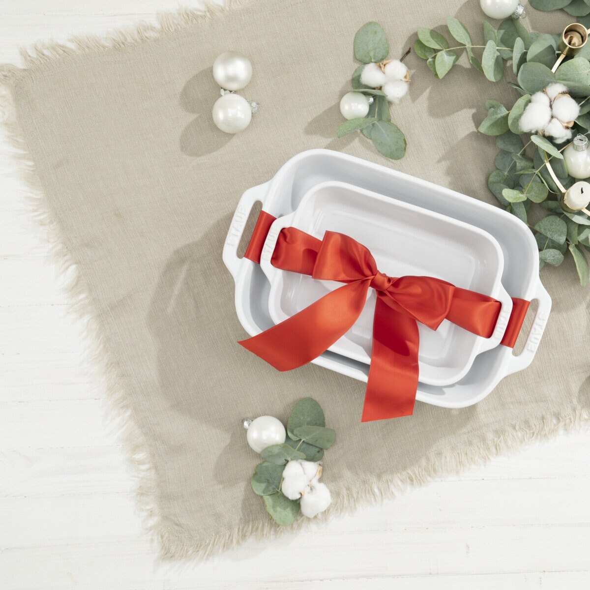 ストウブ グラタン レクタンギュラーディッシュ 27cm ホワイト