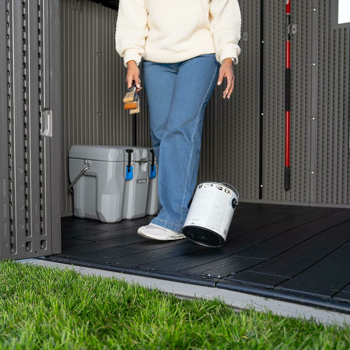 LIFETIME 9.5 x 7 フィート (2.9 x 2.1 m) 屋外用物置