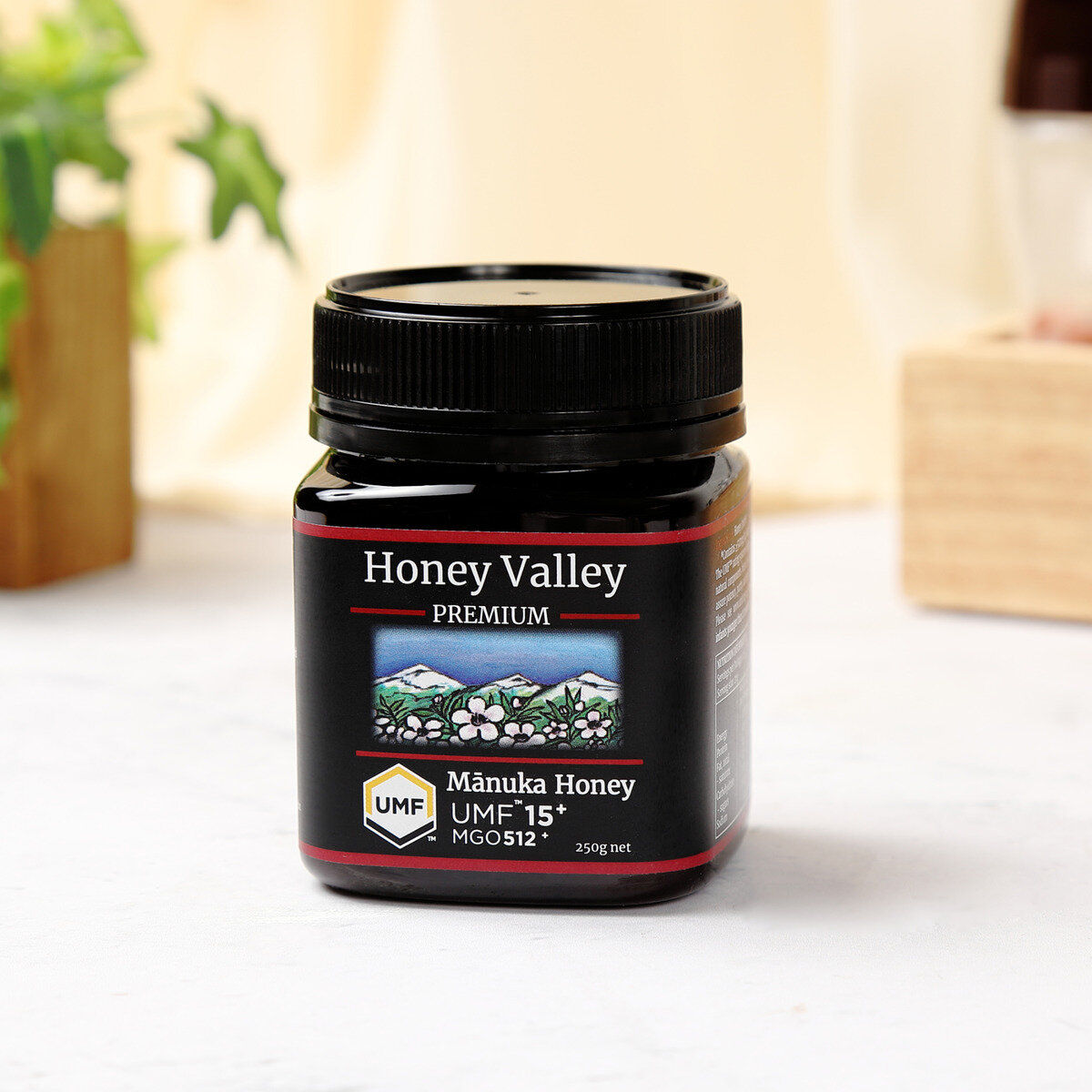 HONEY VALLEY マヌカハニー UMF15+ 250g