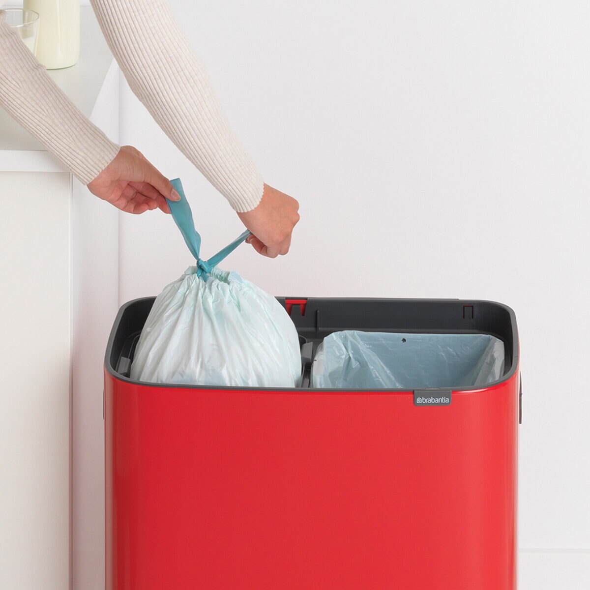 ブラバンシア Boタッチビン 2x30L   タッチ式ごみ箱 2分別