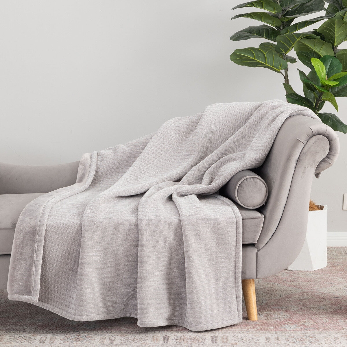 CHENILLE 大判ひざ掛け 152cm x 177cm グレー | Costco Japan