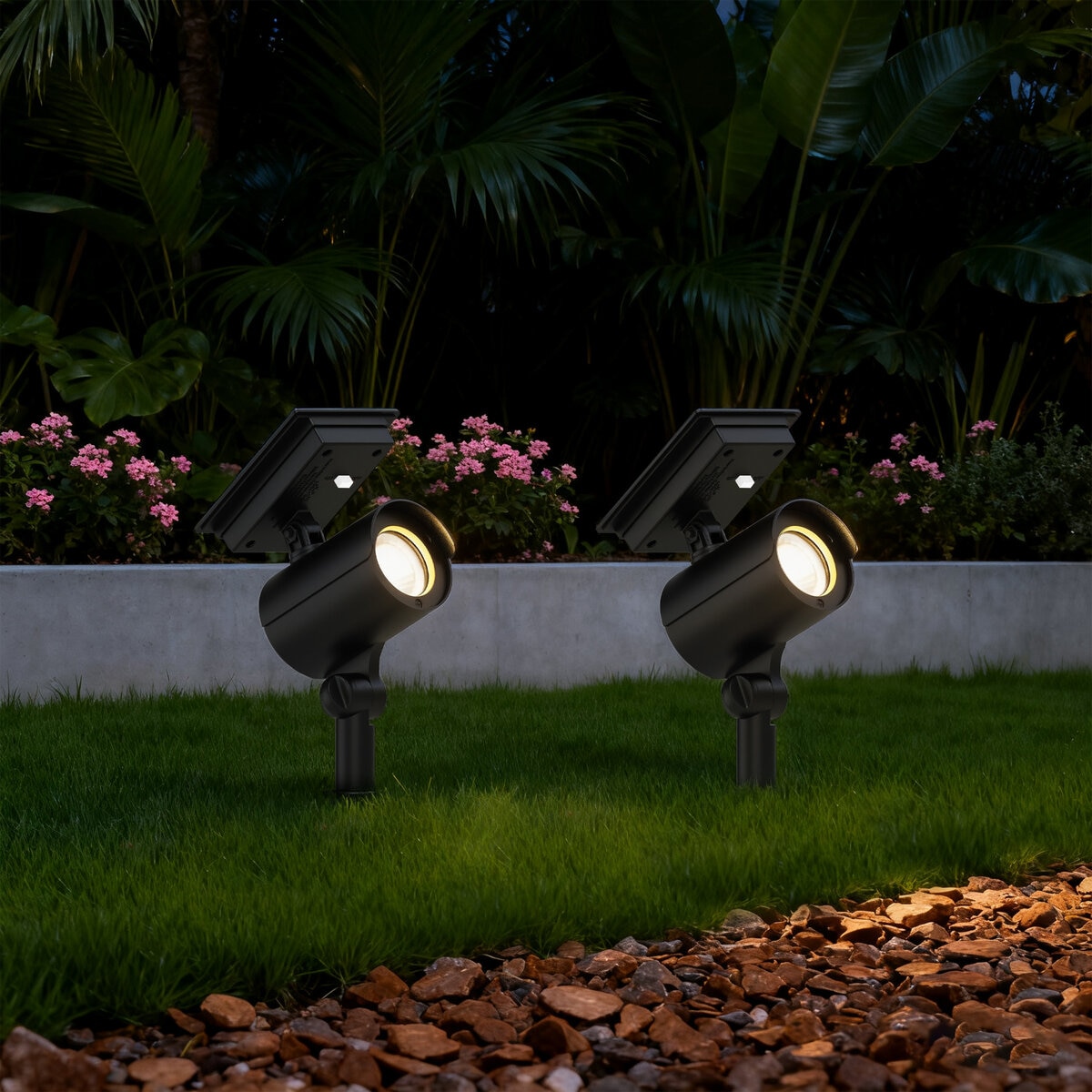 Dais LED ソーラースポットライト 2個セット Dais LED ソーラースポットライト 2個セット