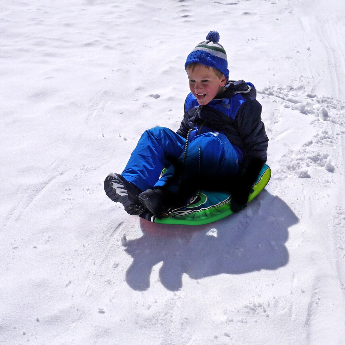 アジット 24インチ スノーストーム スレッド ブルー