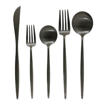 クチポール ムーン ブラック マット 5PC