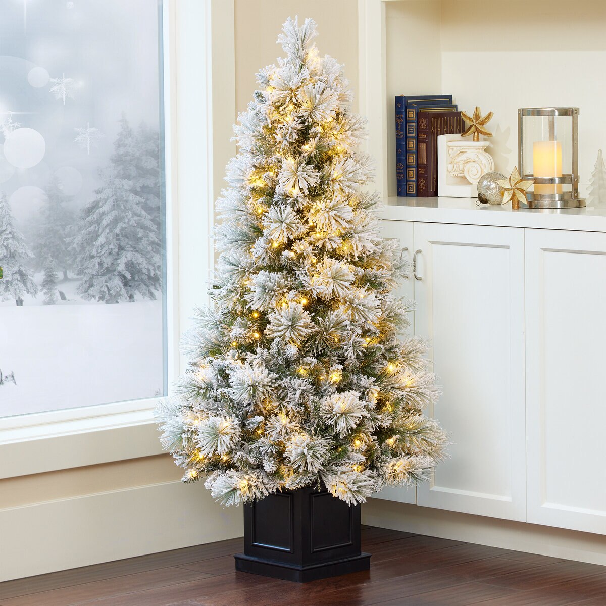 楽天市場】クリスマスツリー ツリー LED 屋内 大型 本格 137cm 200球 カラフル シック 切り替え5パターン キラキラ 点滅 簡易設置  電灯 イルミネーション 電飾 led おしゃれ 高級感 高級 電飾付き ポット付き : チェリーベル