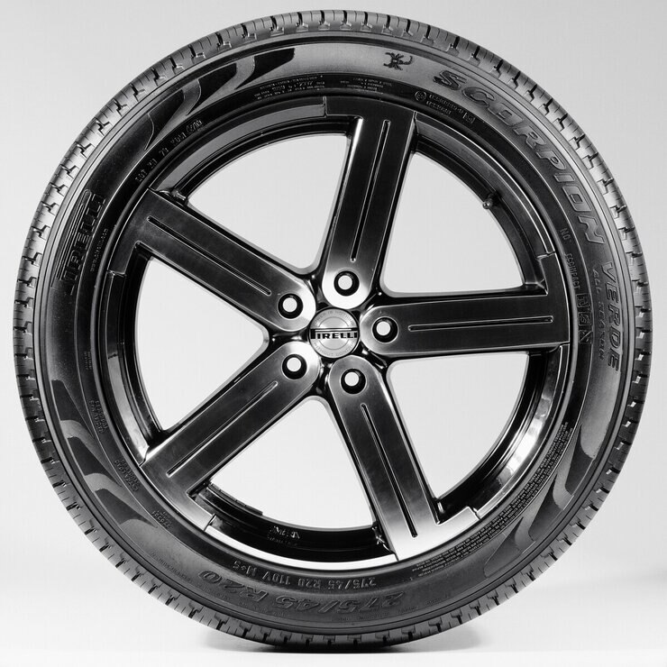 PIRELLI 235/60R18 103W (AO) SCORPION VERDE