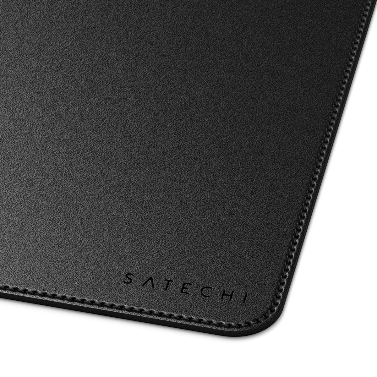 Satechi デスクマット ヴィーガンレザー プレミアム ブラック 680 x 315mm