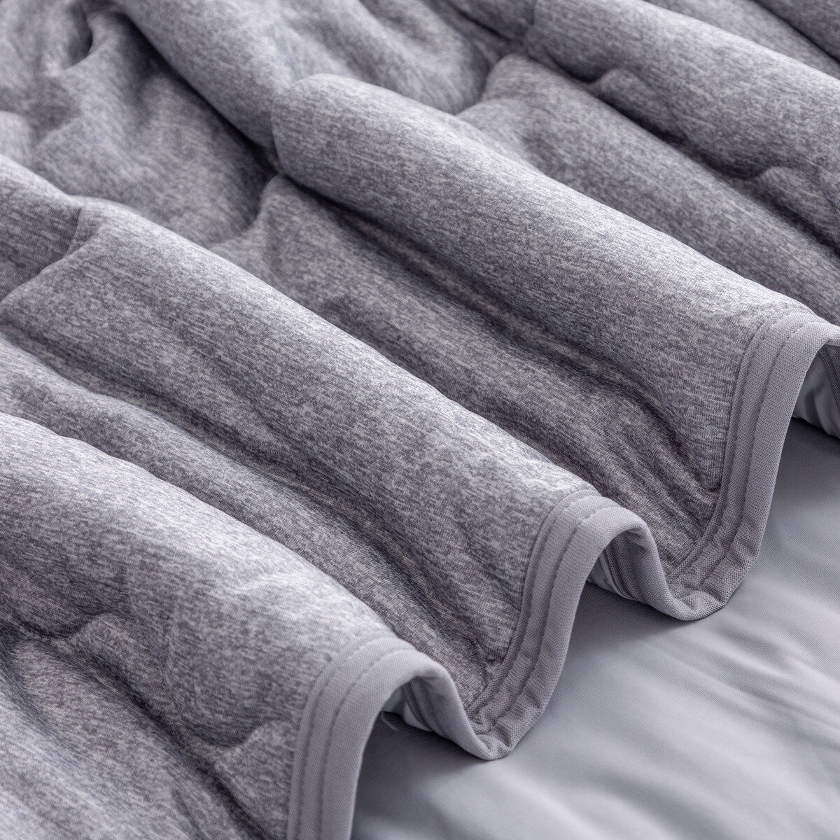 クーリング大判ひざ掛け 152cm x 177cm ヘザーグレー