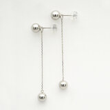プラチナ 5.5mm ボール チェーン付き 2Way ピアス