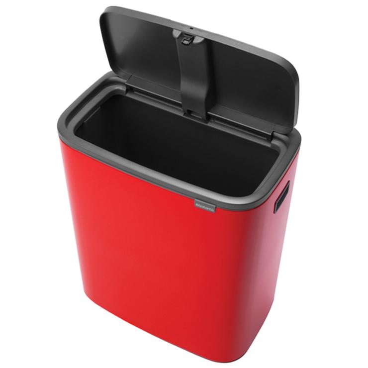 ブラバンシア Boタッチビン 60L タッチ式ごみ箱 パッションレッド 223044