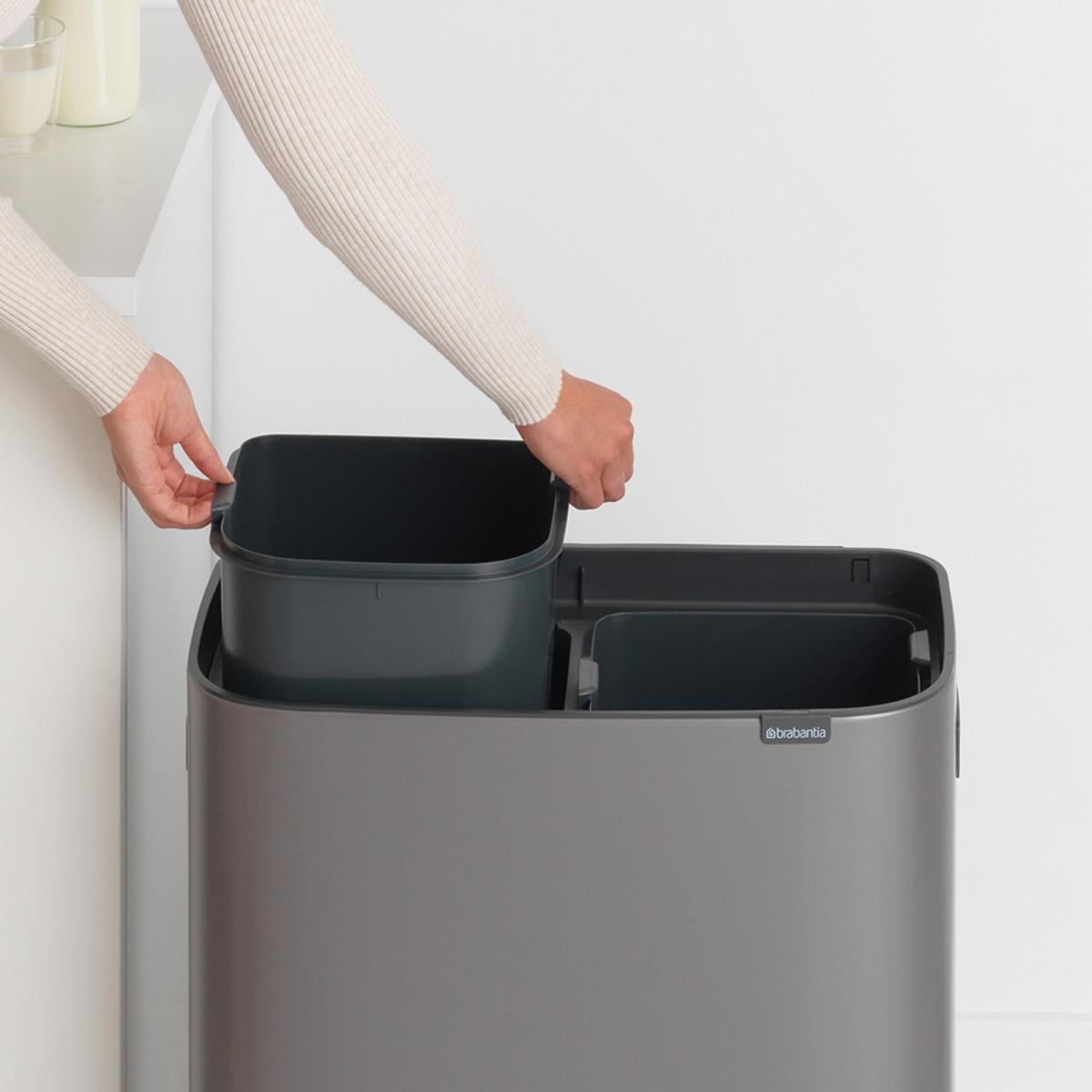 ブラバンシア Boタッチビン 2x30L タッチ式ごみ箱 2分別 プラチナ 221521
