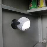 DAISHIN らくらくセンサーライト三脚 電池式 120ルーメン DLB-N600A-2