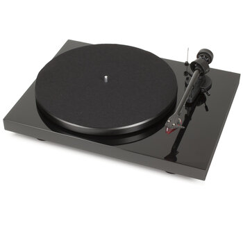 Pro-Ject ターンテーブル Debut Carbon DC オルトフォン社製２M Red付属