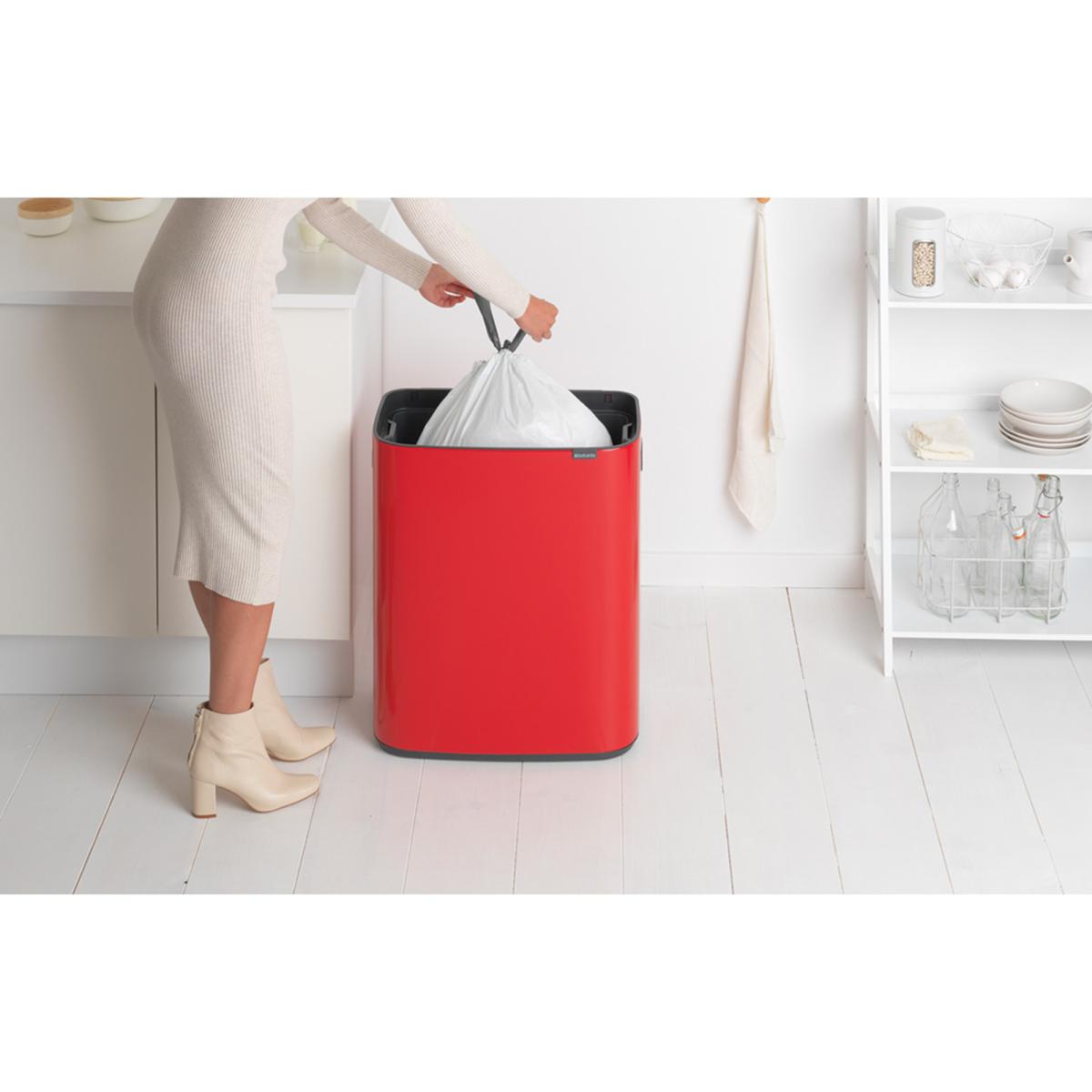 ブラバンシア Boタッチビン 60L   タッチ式ごみ箱  パッションレッド  223044