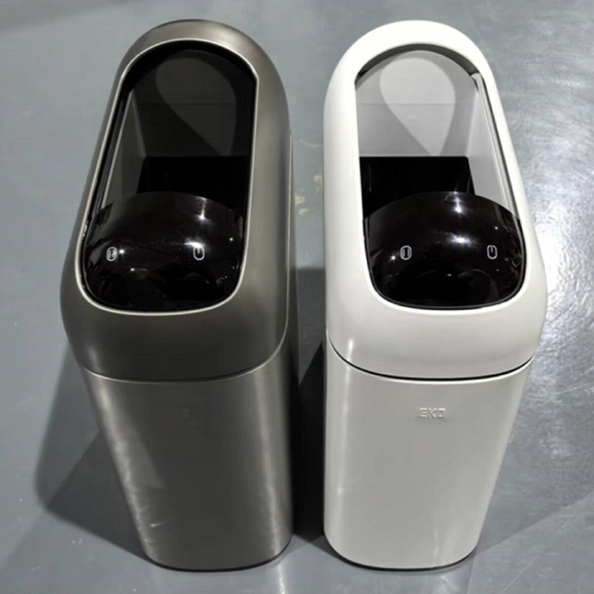 EKO（イーケーオー）アストロスリムセンサー式ゴミ箱10L シルバー
