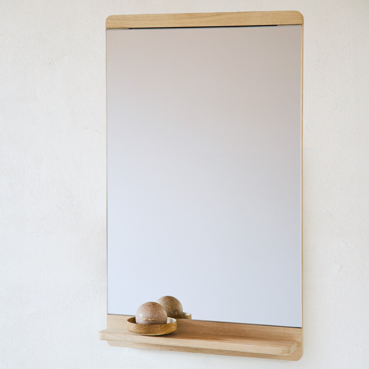 FORM&REFINE リムウォールミラー 40 x 68cm ホワイトオーク FORM&REFINE リムウォールミラー 40 x 68cm ホワイトオーク