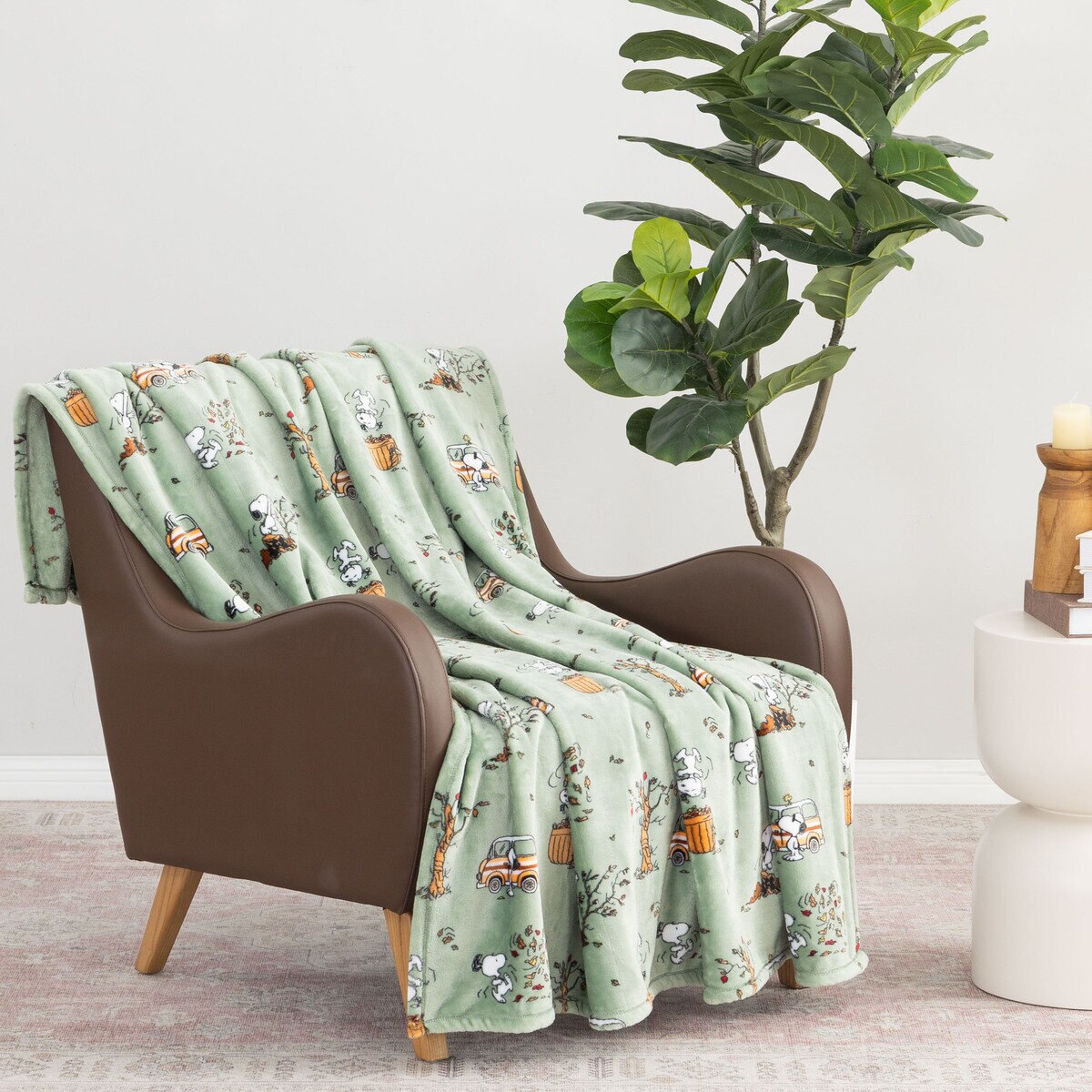 スヌーピー 大判ひざ掛け 152cm x 177cm グリーン